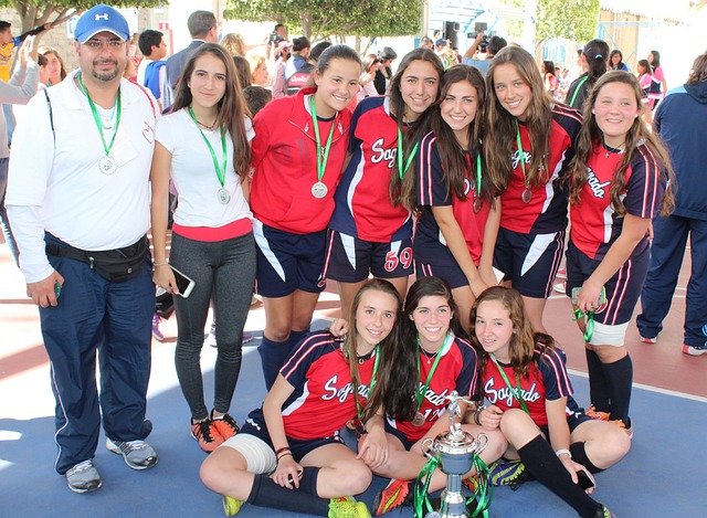 她的进球构 她的进球构