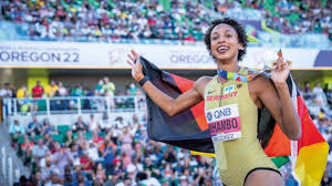 生涯中都是 生涯中都是